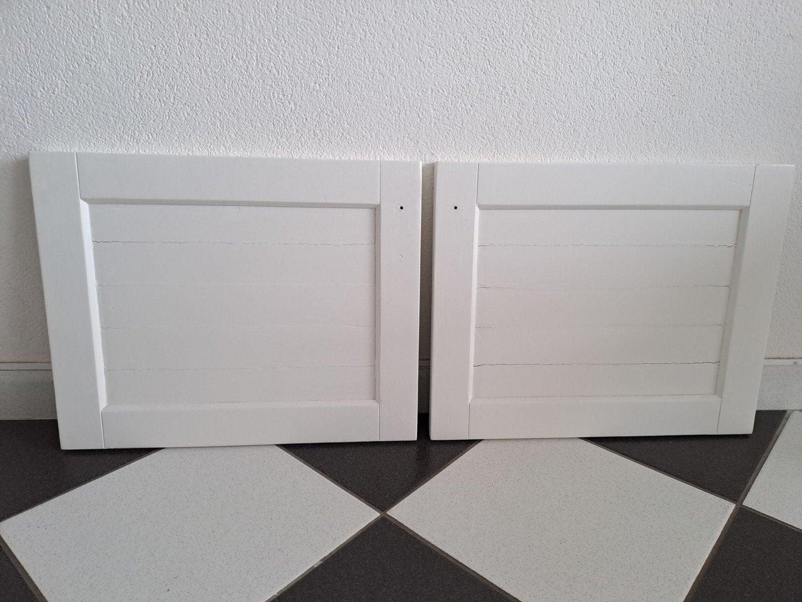 2 Lundia deurtjes 40x50 wit geverfd, Ophalen, Gebruikt