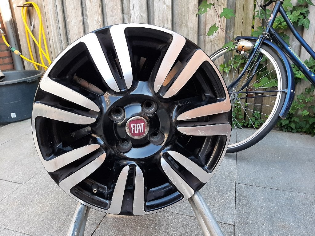 Te koop Origineel Fiat Punto velgen 15 inch., Auto-onderdelen, Banden en Velgen, Ophalen, Gebruikt, 15 inch, Velg(en)