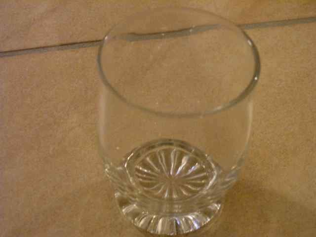 waterglas op voet, Ophalen of Verzenden, Gebruikt, Waterglas
