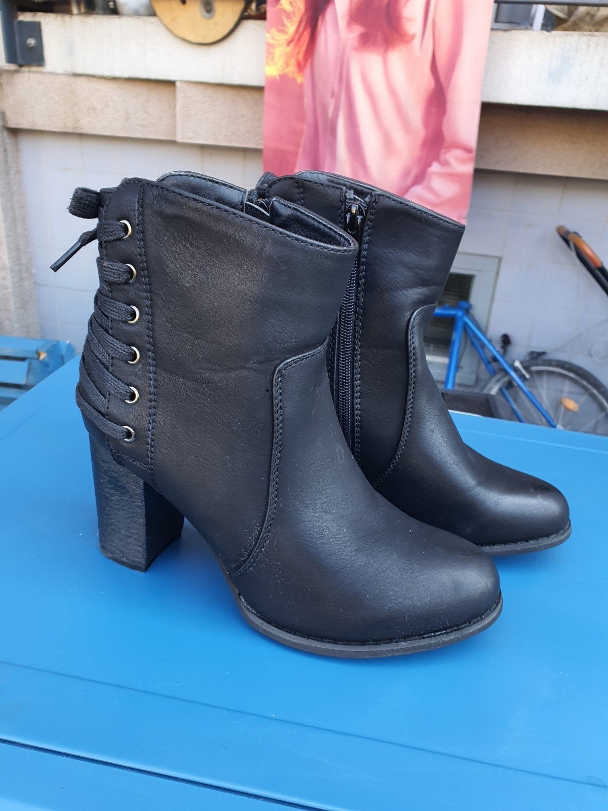 Enkellaarsjes maat: 38 merk: juliet, Kleding | Dames, Schoenen, Ophalen of Verzenden, Zwart