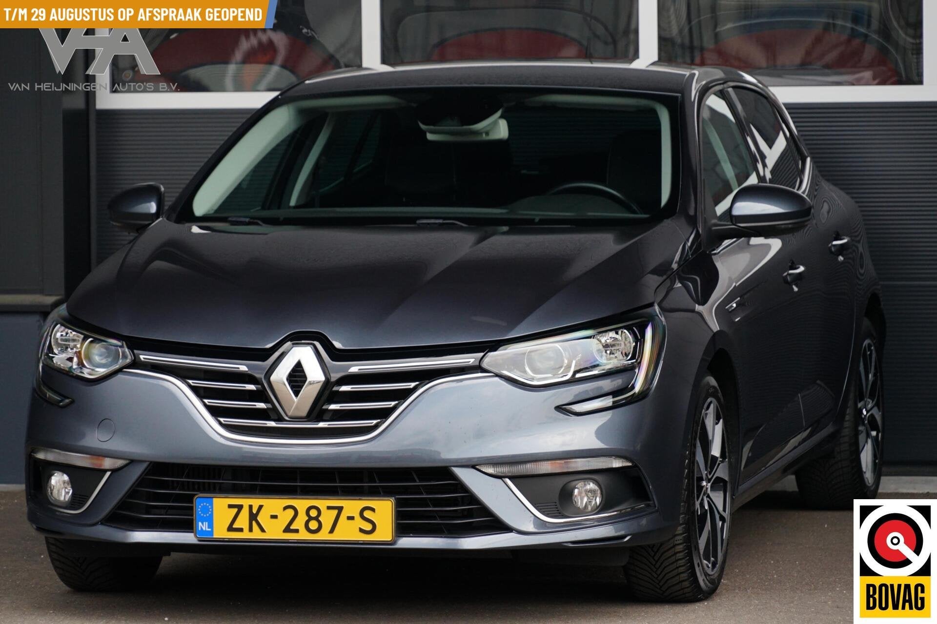 Renault Megane 1.3 TCe Bose aut. R-Link, CarPlay, keyless, Auto's, Gebruikt, Euro 6, 4 cilinders, Met garantie (alle)