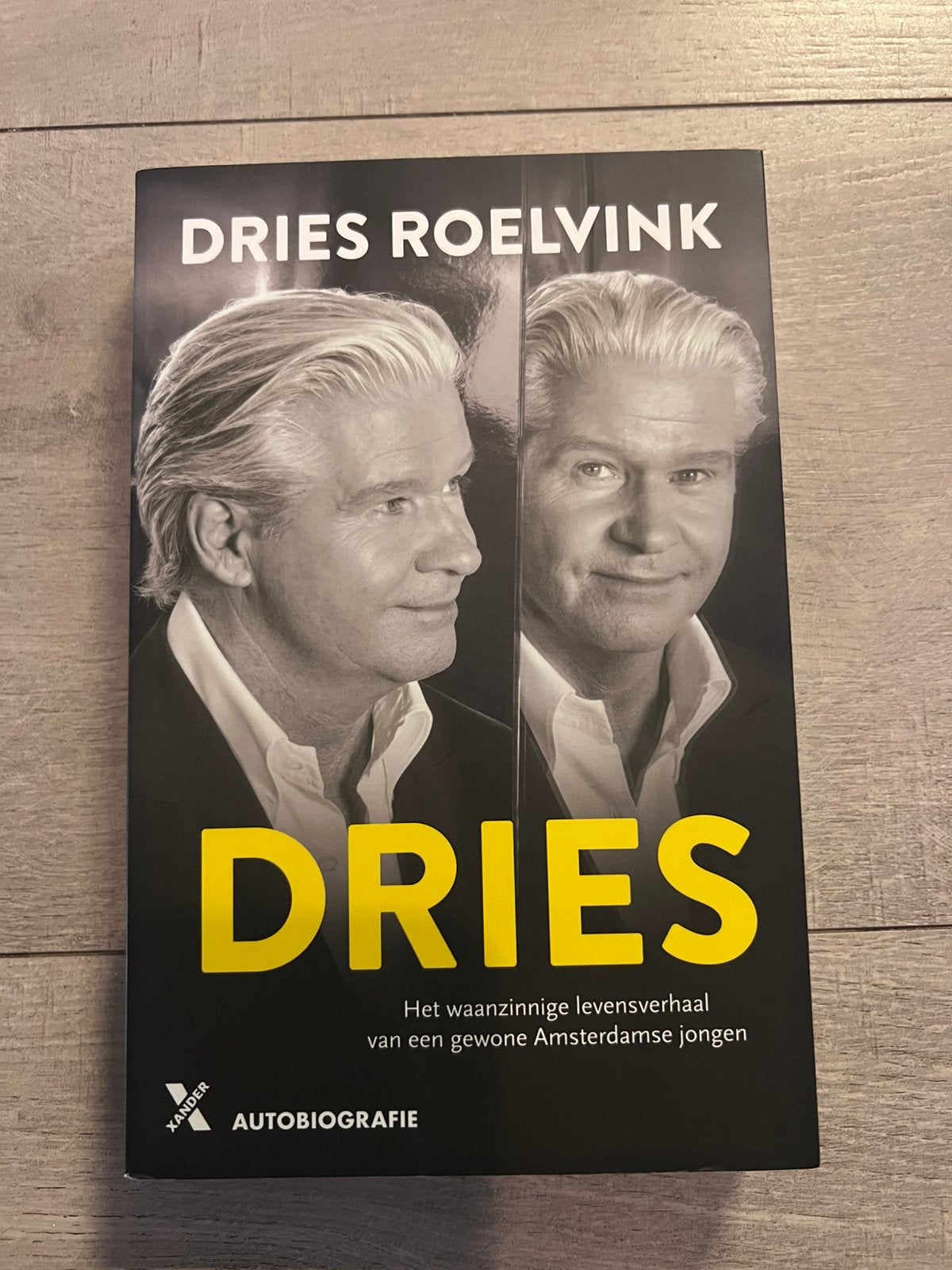 Dries Roelvink – Dries | Autobiografie, Ophalen of Verzenden, Zo goed als nieuw, Film, Tv en Media