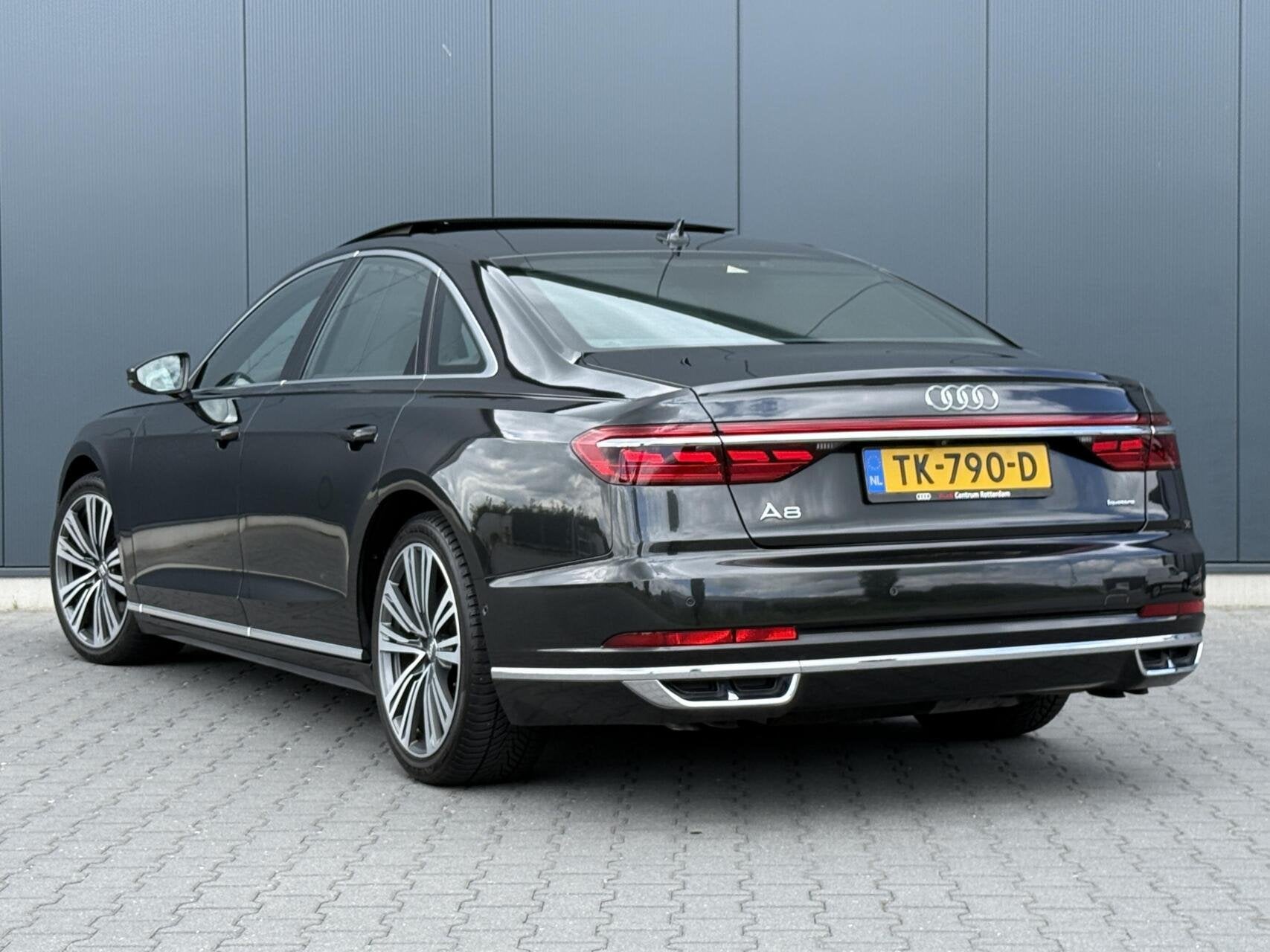 Audi A8 55 TFSI Quattro Pro Line Plus S-Line - Pano - Led -, Gebruikt, Euro 6, 2995 cc, Vierwielaandrijving