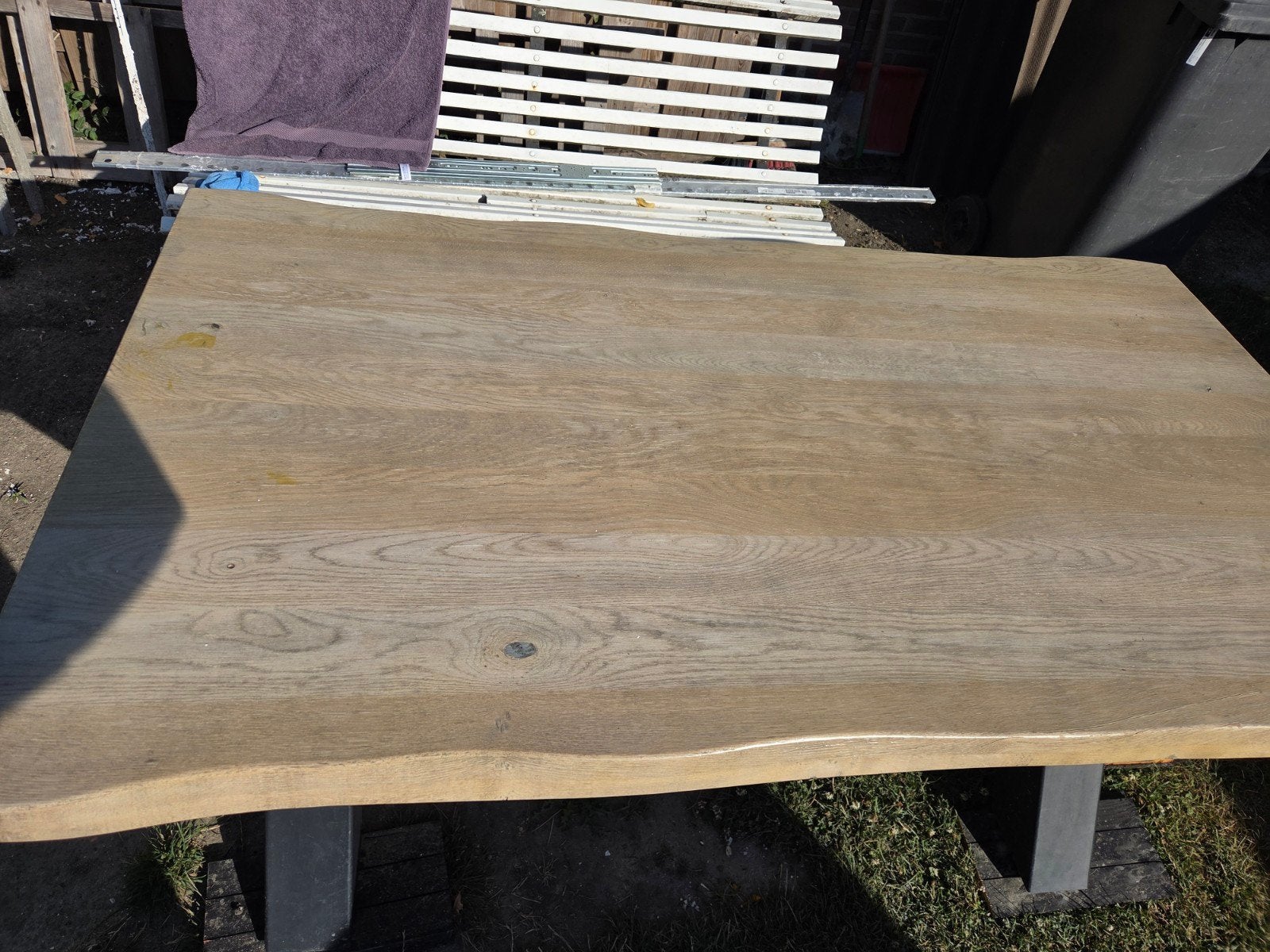 Eikenhouten eettafel met metalen X-poten 90/160 cm, Huis en Inrichting, Gebruikt, 100 tot 150 cm, Industrieel, Modern, Ophalen of Verzenden