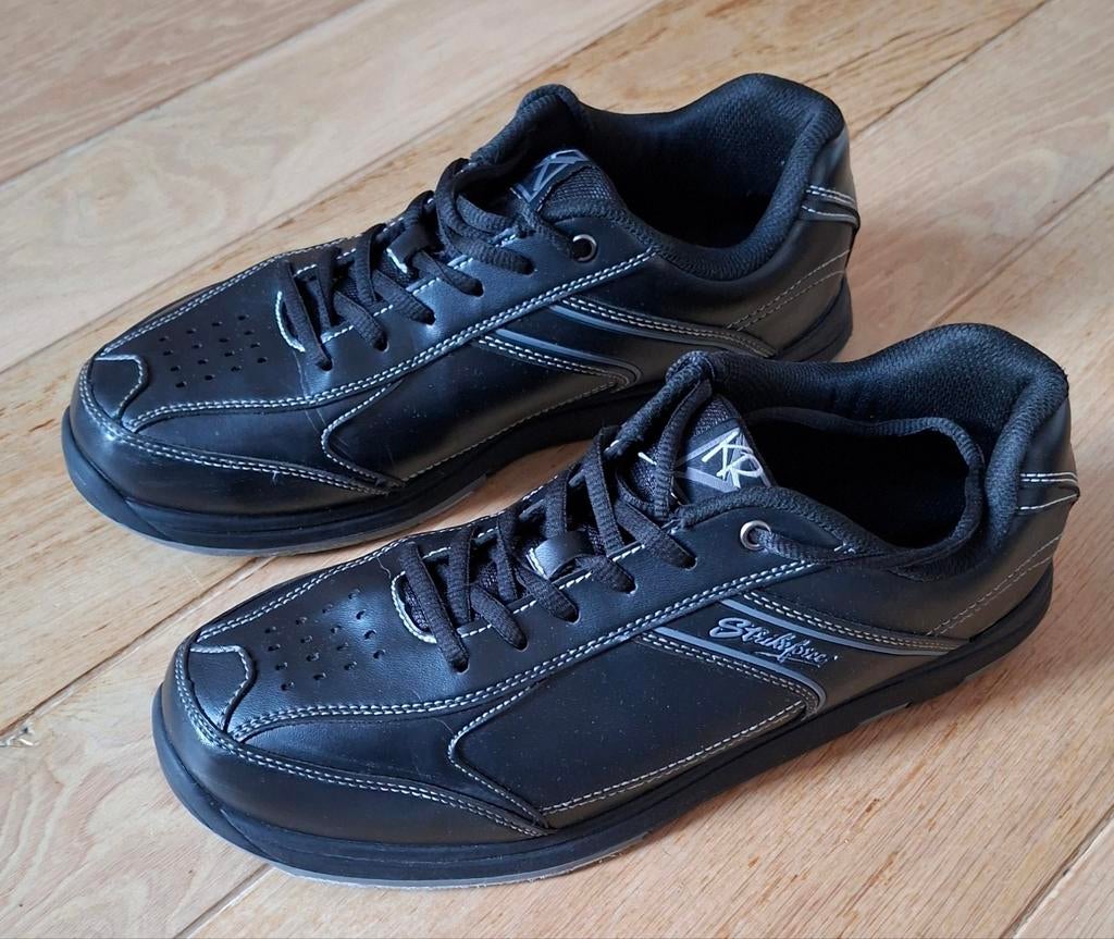 KR Strikeforce Bowling Schoenen - Zwart - Maat 42,5, Sport en Fitness, Bowlen, Ophalen of Verzenden, Zo goed als nieuw, Schoenen