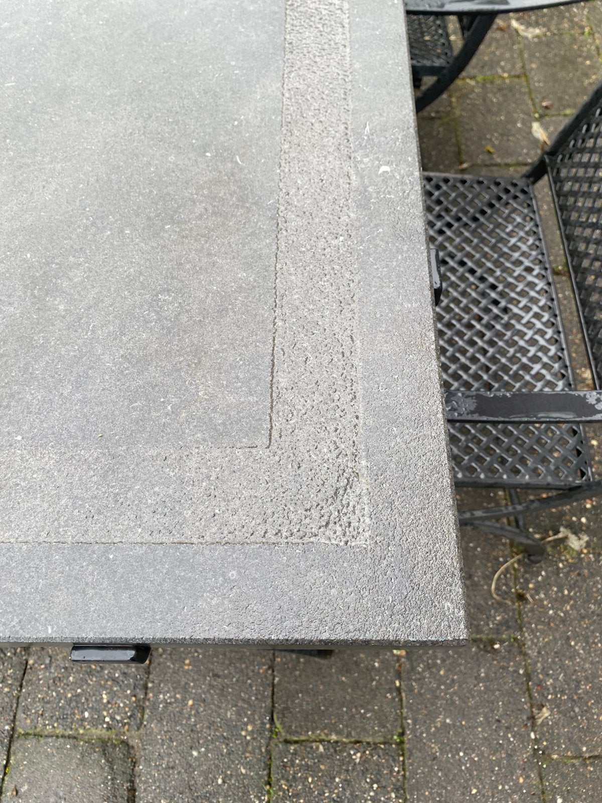 Foto 6 van Tuinset: Rechthoekige tafel met 4 stoelen - Gebruikt