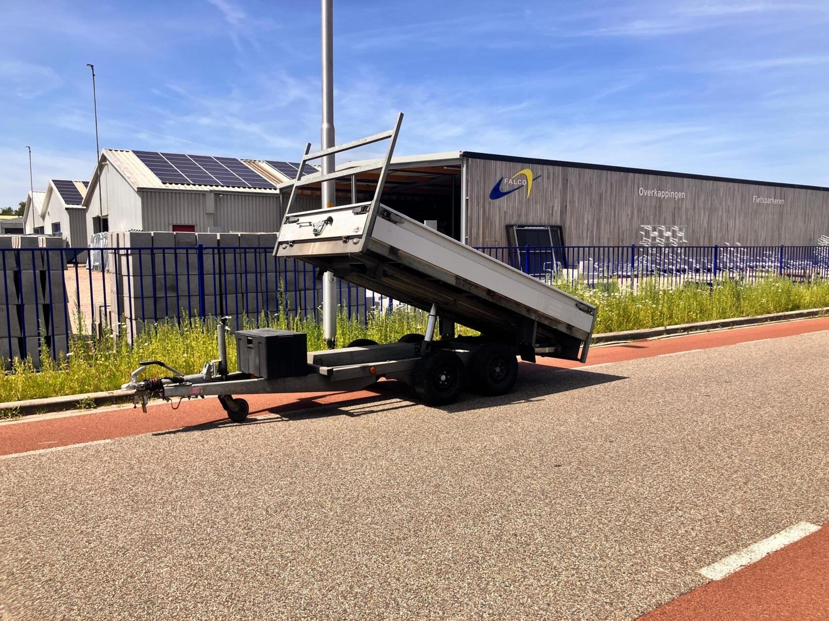 Henra Elektrische Kipper | 300 x 165 cm | 2700 kg, Gebruikt
