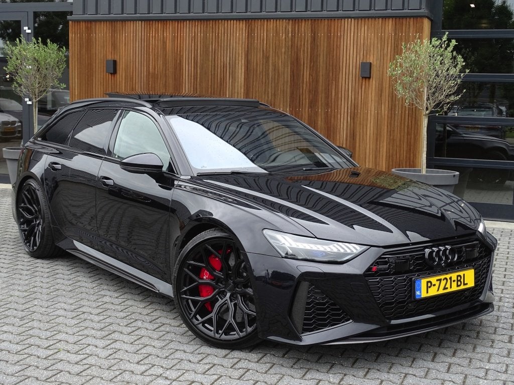 Audi RS6 V8T 601PK Quattro / Ceramic / B&O / carbon / Laser, Auto's, Automaat, Gebruikt, RS6, Leder