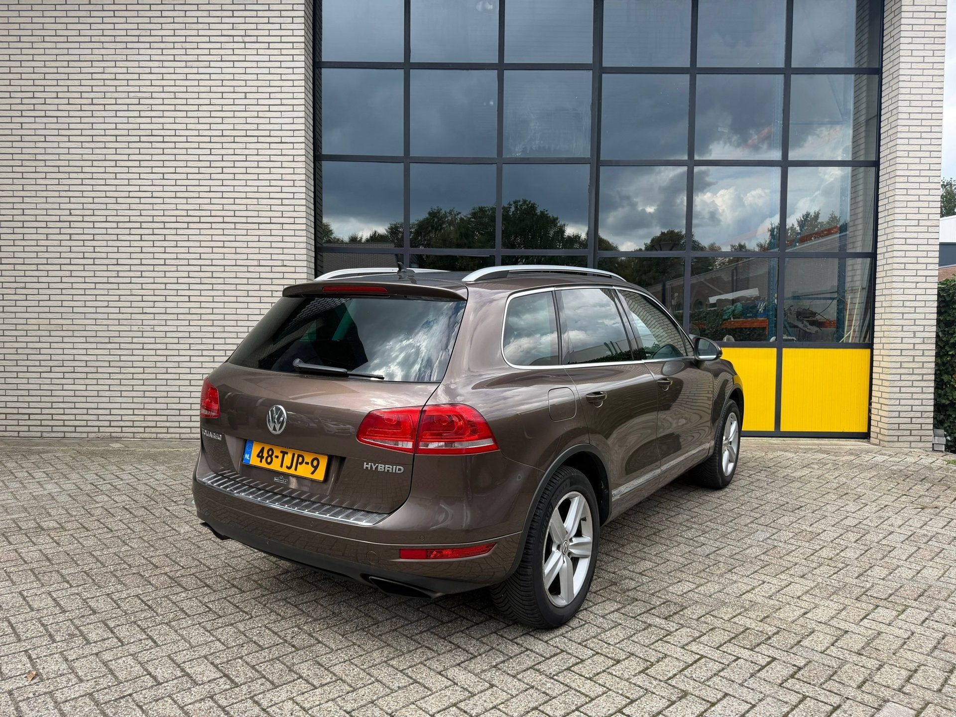 Volkswagen Touareg 3.0 TSI Hybrid Highline, Auto's, Automaat, Euro 5, Gebruikt, 2995 cc