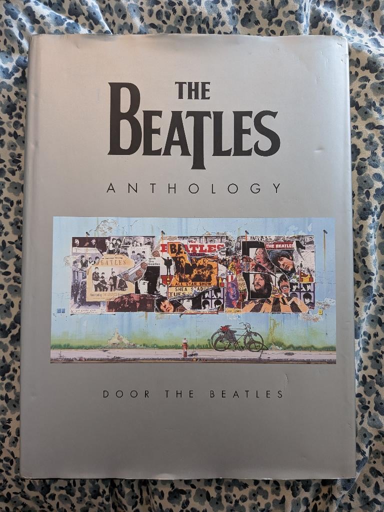 The Beatles Anthology boek, Boeken, Gelezen, Artiest, Diverse auteurs, Ophalen of Verzenden