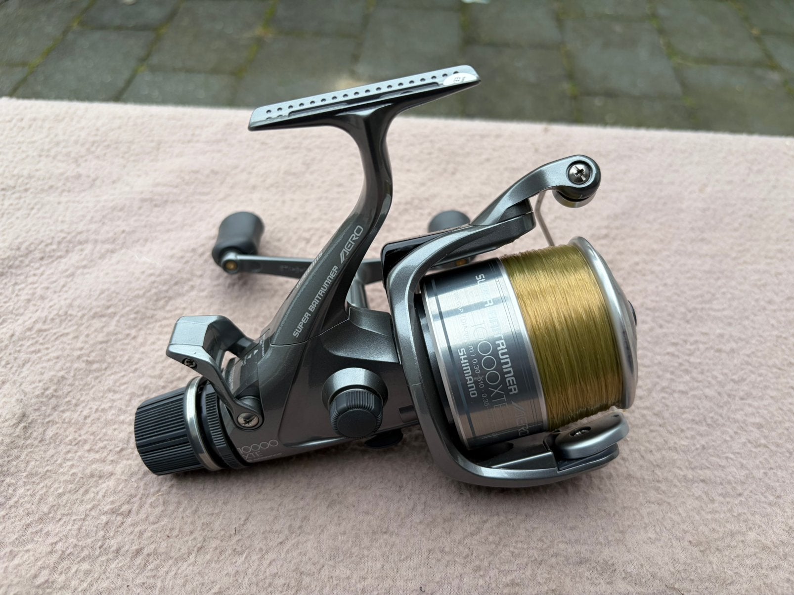 Shimano super baitrunner 10000 xte molen, Ophalen of Verzenden, Gebruikt, Molen
