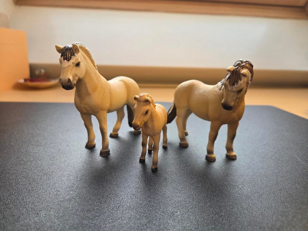 Zeldzame/oude schleich paarden, Ophalen of Verzenden, Zo goed als nieuw, Paard, Beeldje of Figuurtje