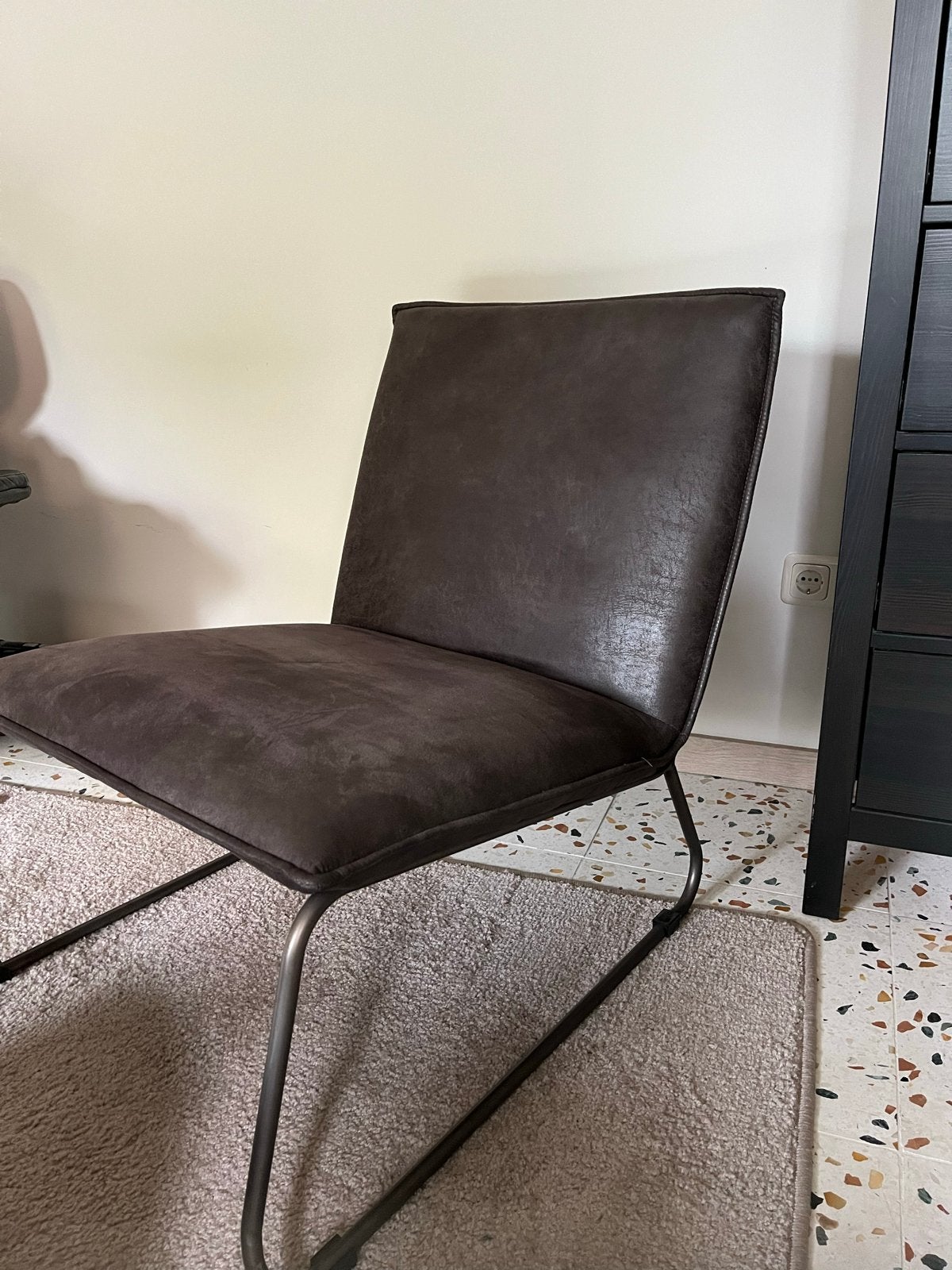 Donkerbruine fauteuil GRATIS, Ophalen, Gebruikt, 75 tot 100 cm, Metaal