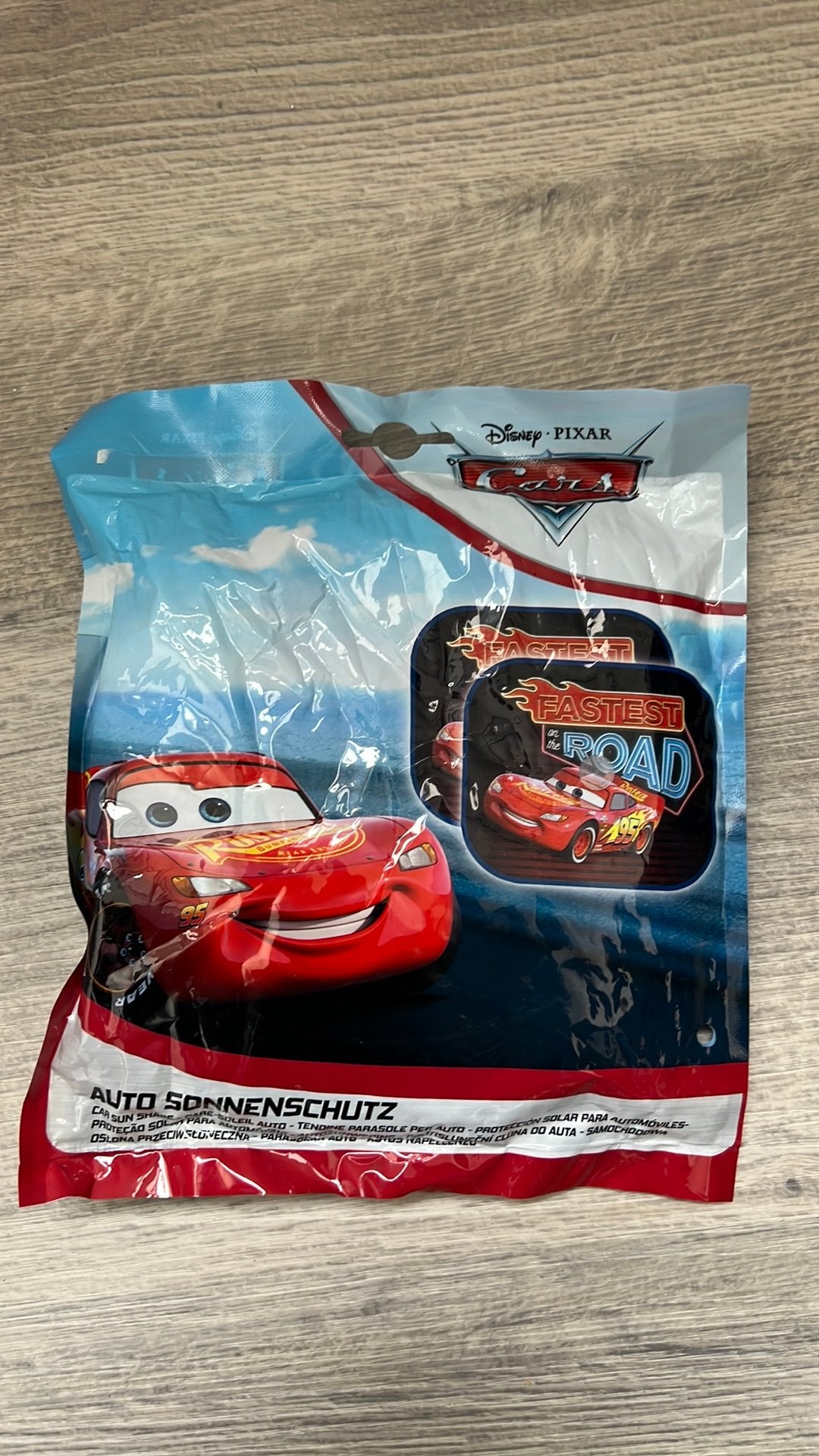 Nieuw Cars Zonnescherm, Verzamelen, Ophalen of Verzenden, Overige figuren, Zo goed als nieuw, Beeldje of Figuurtje