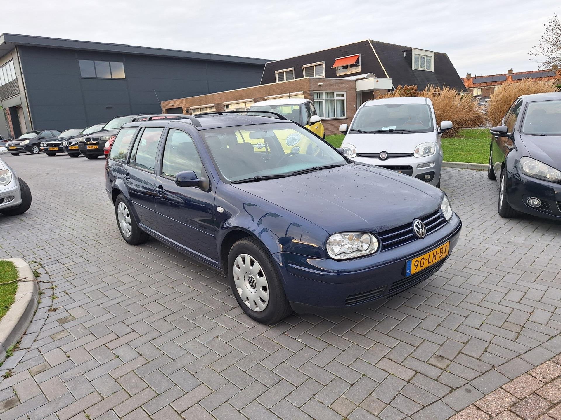 Volkswagen Golf Variant 1.6 Comfortline / AUTOMAAT / APK jun, Auto's, Gebruikt, 4 cilinders, Startonderbreker, Blauw