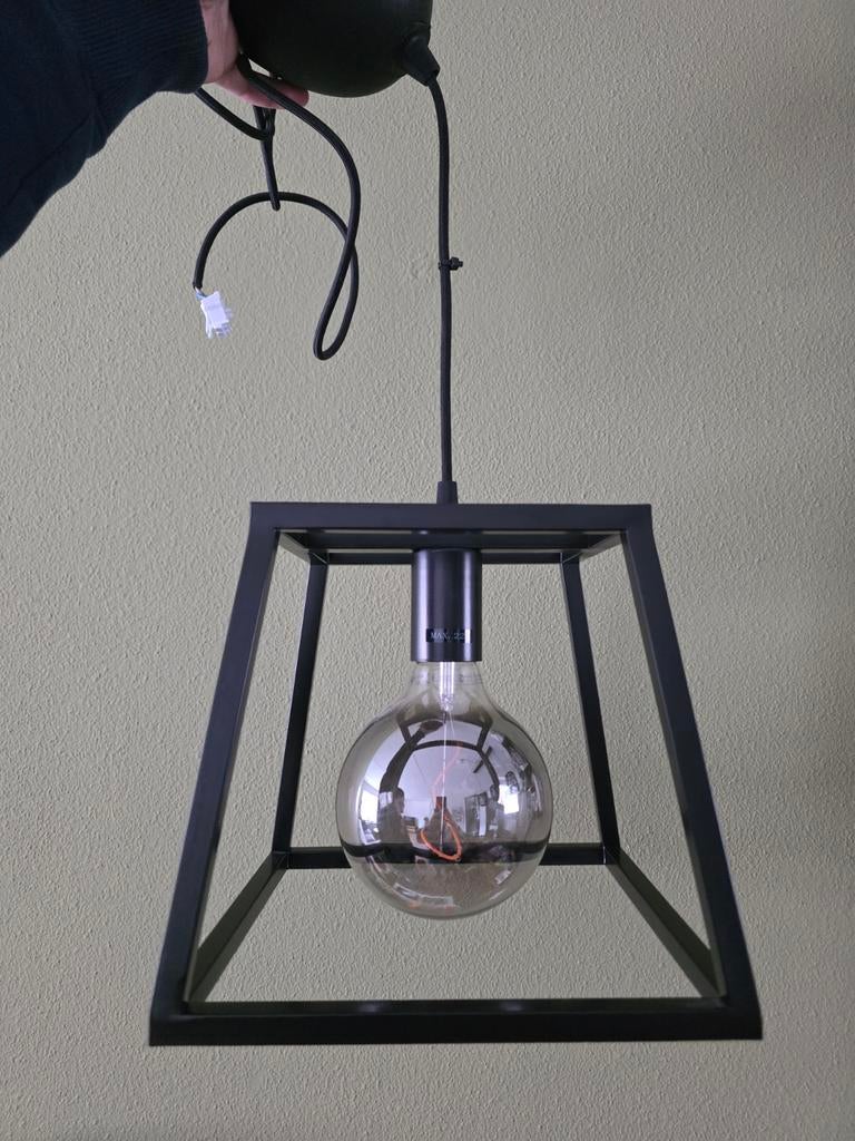Industriële hanglamp zwart – Inclusief lampbol, Huis en Inrichting, Ophalen, Zo goed als nieuw, Metaal, Minder dan 50 cm