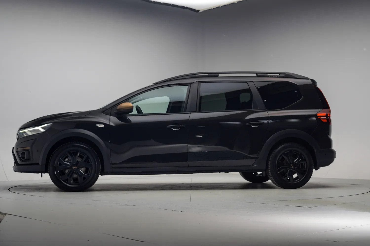 Dacia Jogger 1.6 Hybrid 140 Extreme 7p Aut.[Clima /ECC Apple, Auto's, Dacia, 94 pk, Gebruikt, 750 kg, 4 cilinders
