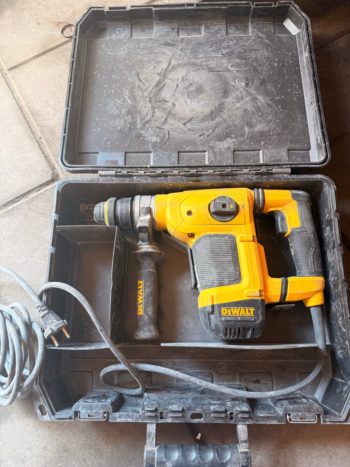 DeWalt hakhamer  Zonder beitels, Boor- en/of Breekhamer, Ophalen of Verzenden, Klopboormechanisme, Gebruikt