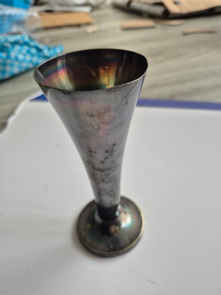 Vintage zilverkleurige vaas - 15 cm hoog, Ophalen of Verzenden