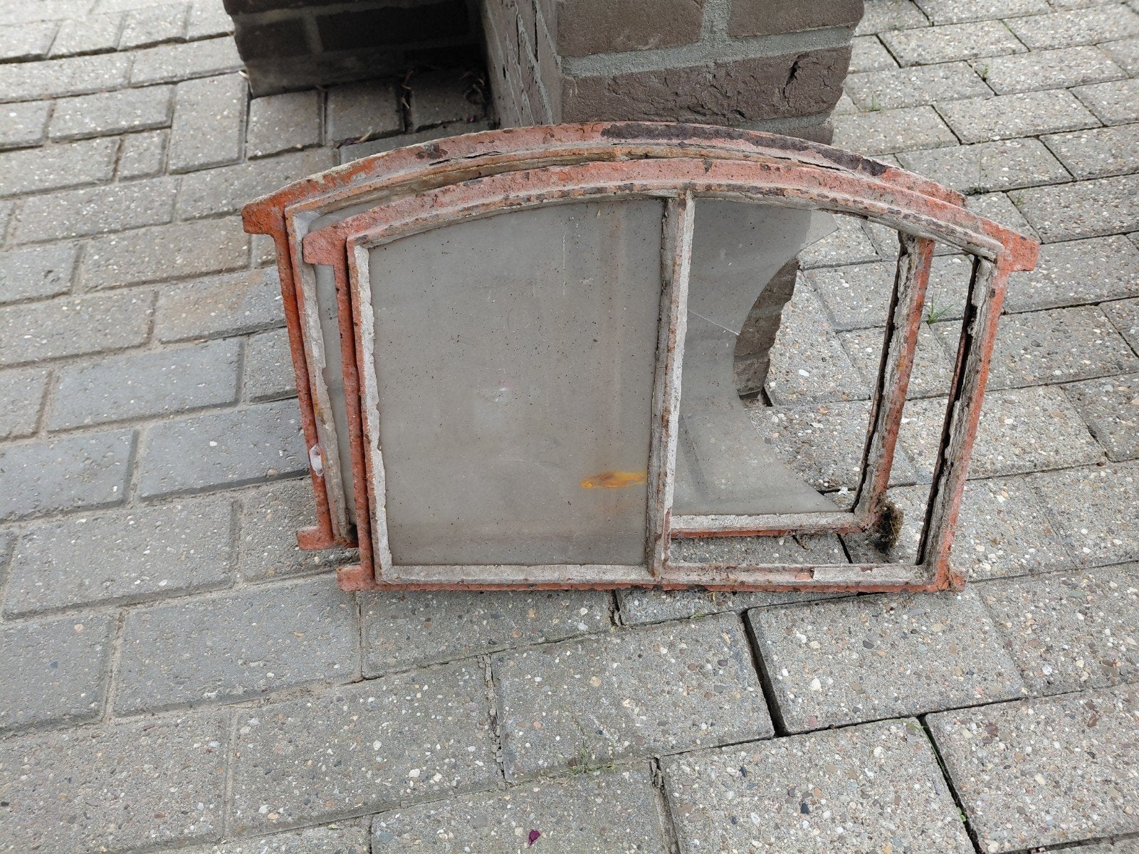 Oude ramen met gebogen bovenkant, Gevelraam of Ruit, Gebruikt, Minder dan 80 cm, Minder dan 80 cm