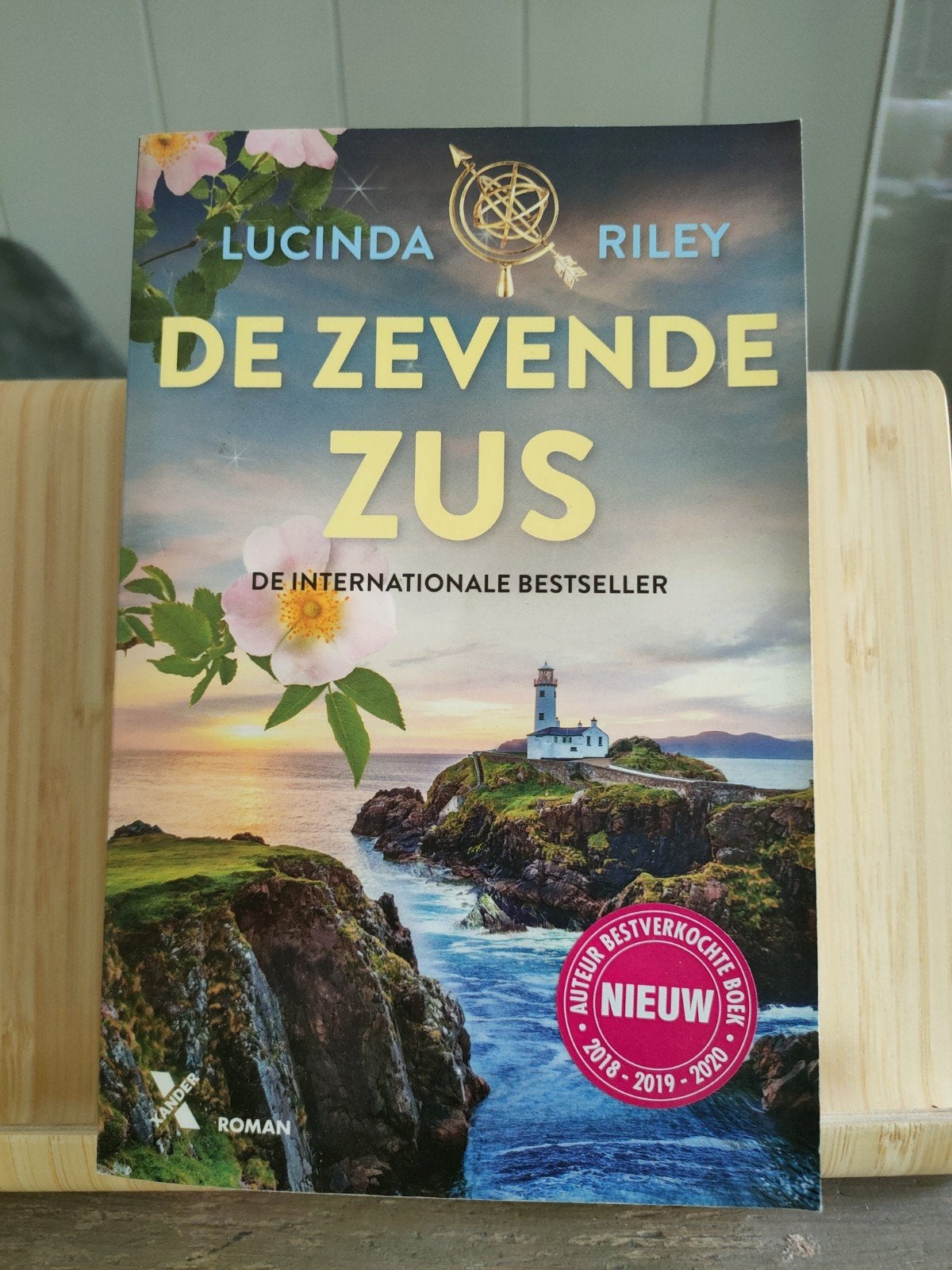 De Zeven Zussen - De Zevende Zus - Lucinda Riley, Ophalen of Verzenden, Zo goed als nieuw, Lucinda Riley, Nederland