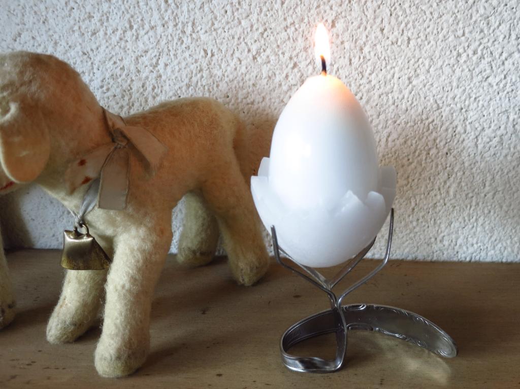 Antieke vork eierdop ei houder + nieuwe ei kaars, Antiek en Kunst, Ophalen of Verzenden