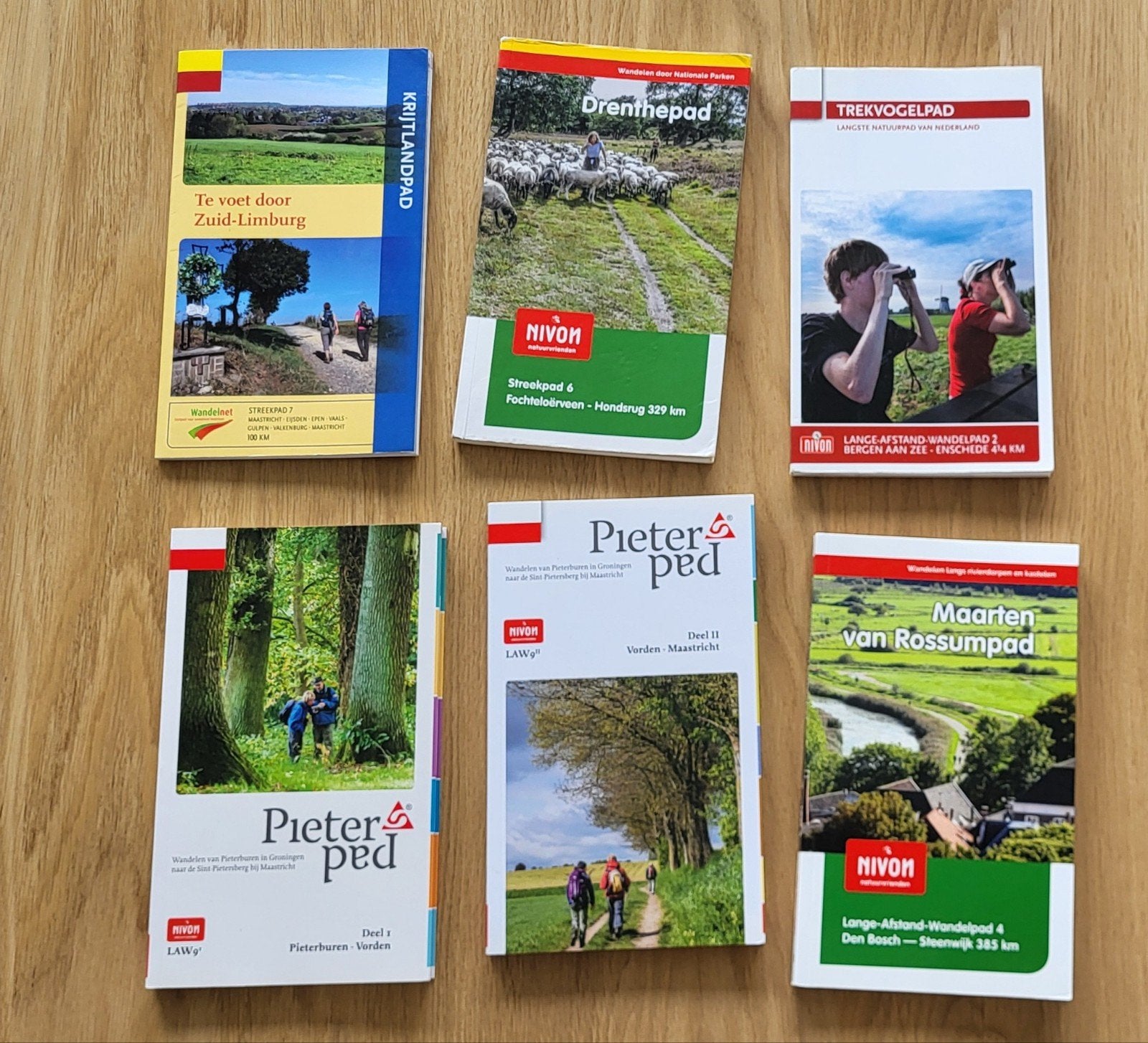 Wandelgidsen, Boeken, Reisgidsen, Fiets- of Wandelgids, Ophalen of Verzenden, Benelux, Gelezen