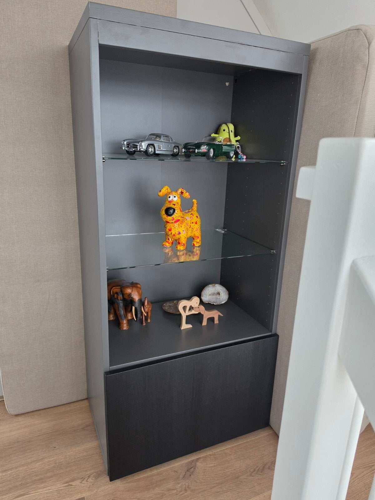 Ikea Besta kast. glazen planken en deur, Ophalen, Minder dan 50 cm, Met deur(en), Overige houtsoorten
