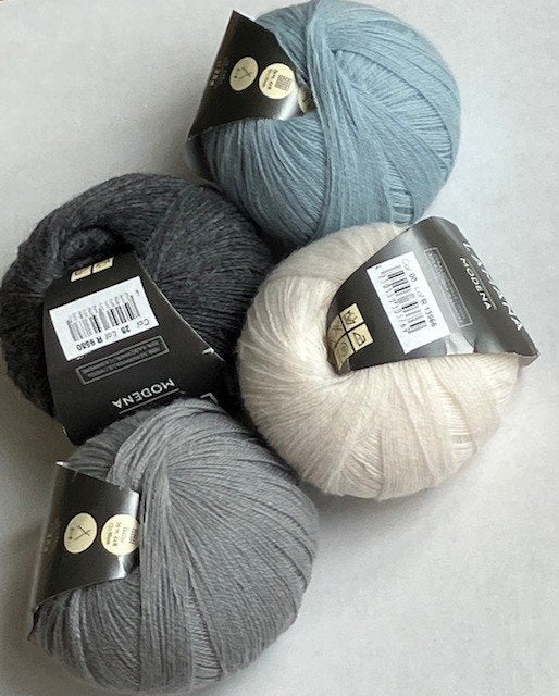 11 Lamana Modena assorti, blauw, grijs, lichtgrijs en wit, Ophalen of Verzenden, Nieuw, Haken, Wol of Garen