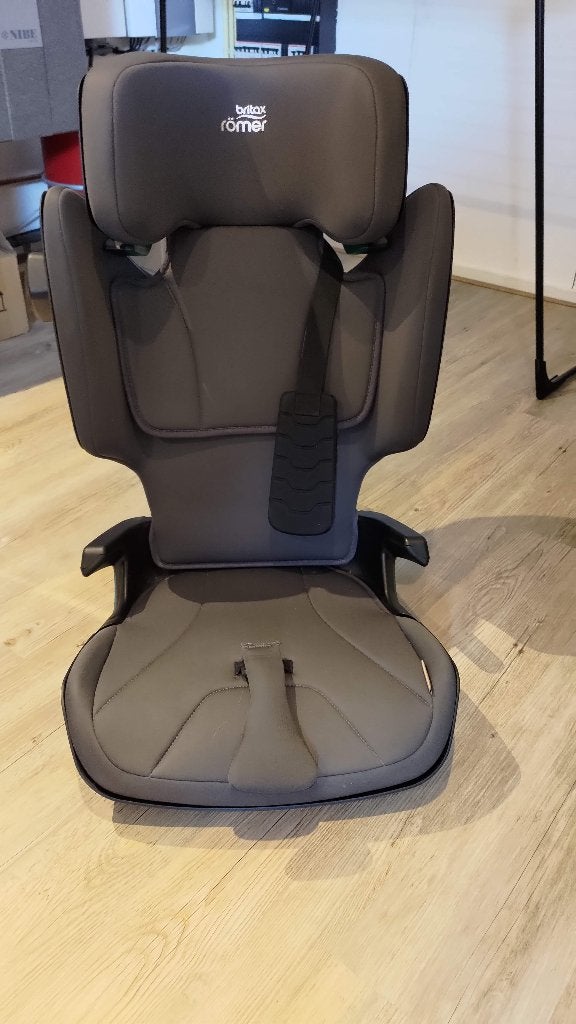 Autostoel Britax Romer Kidfix iSize 100-150 cm, Ophalen, Romer, 15 t/m 36 kg, Verstelbare rugleuning