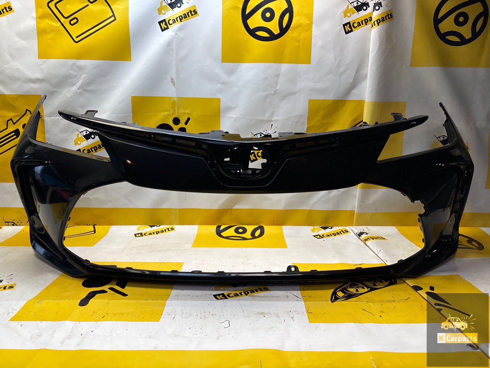 Toyota Corolla E21 voorbumper PDC 53112-02D00