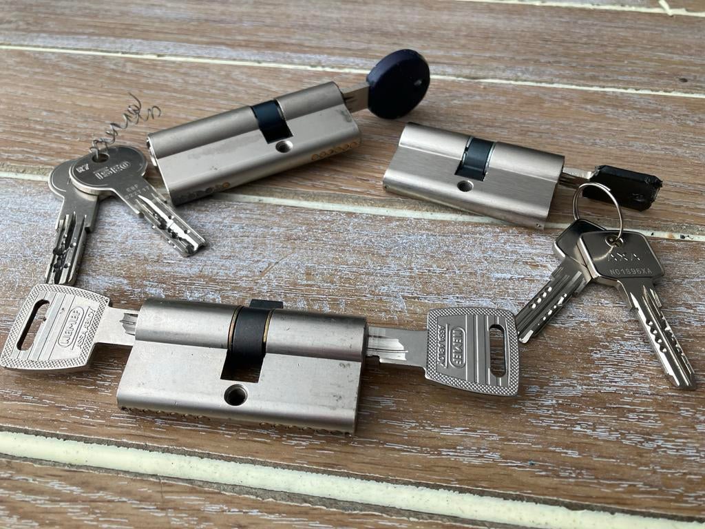 Cilindersloten 8stuks met sleutels bold sloten onderdelen, Ophalen, Gebruikt, Overige materialen, Slot