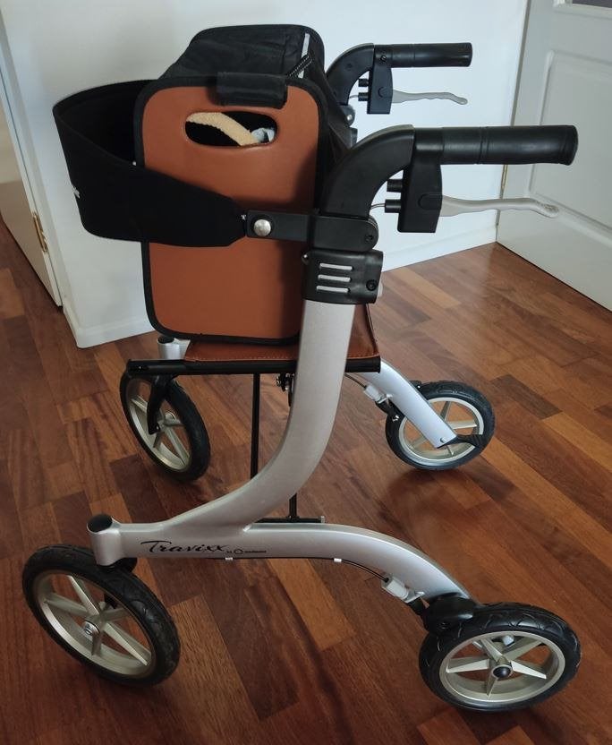 Travixx Traveller buitenrollator, Diversen, Rollators, Zo goed als nieuw, Lichtgewicht, Opvouwbaar, Ophalen