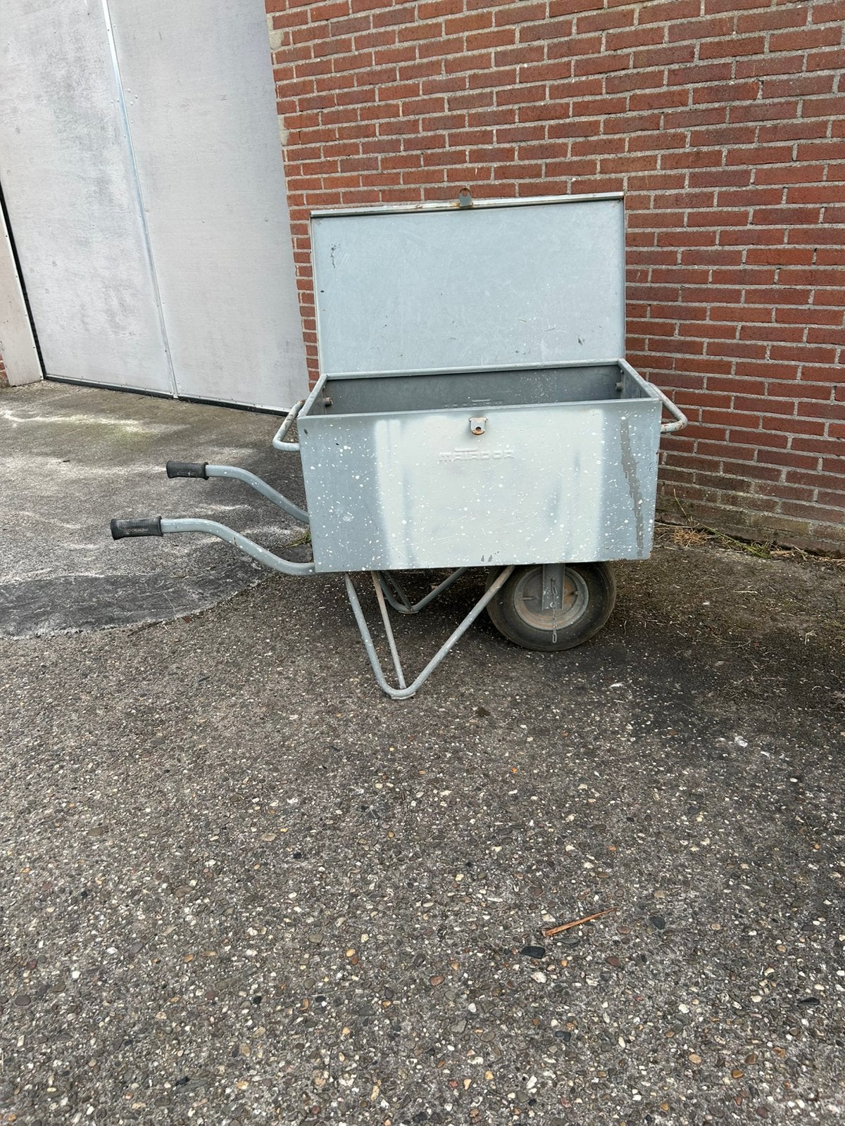 Gereedschap kruiwagen, Ophalen, Zo goed als nieuw