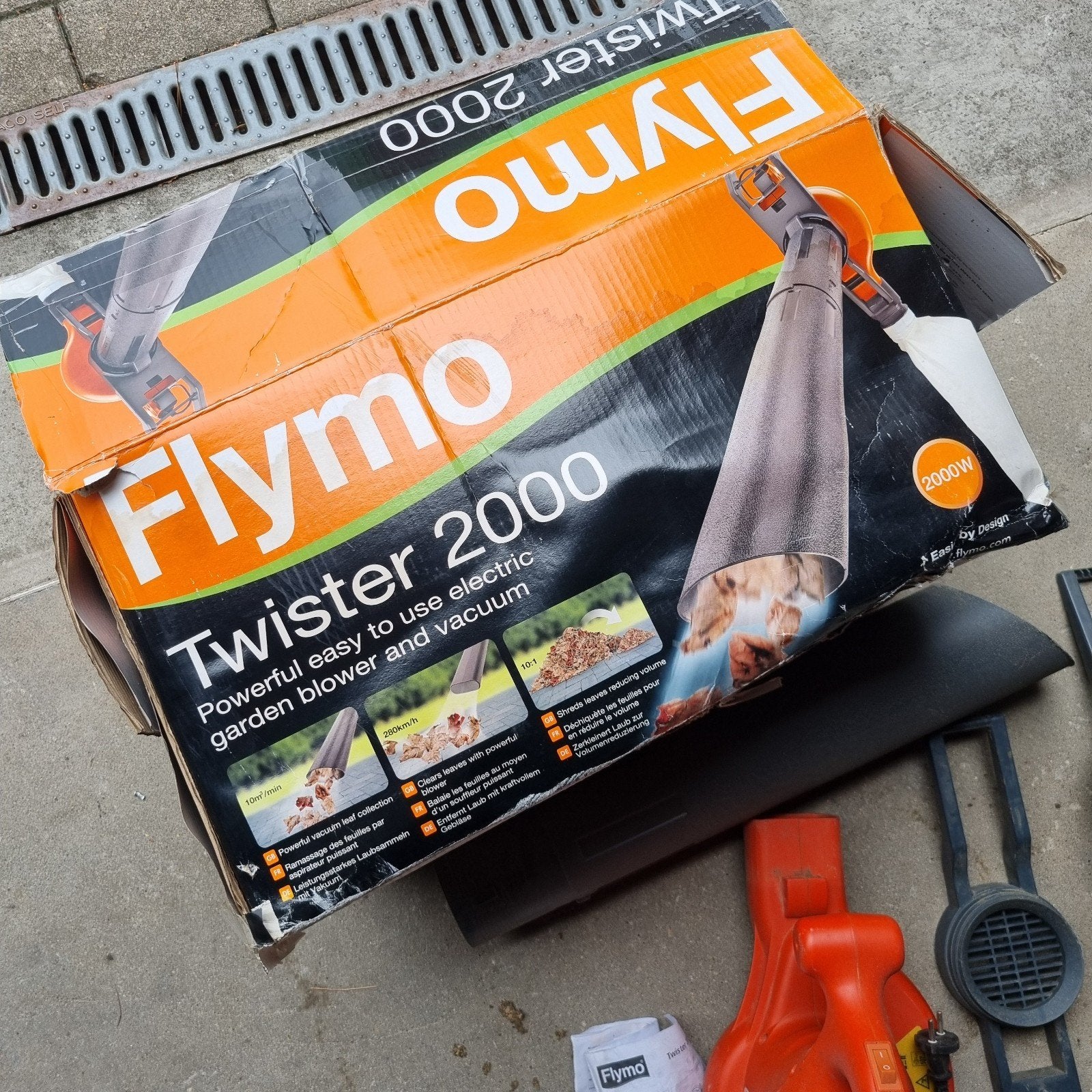 Flymo Twister 2000 bladblazer -  elektrische bladbla, Ophalen, Gebruikt, Met opvangzak, Handgedragen