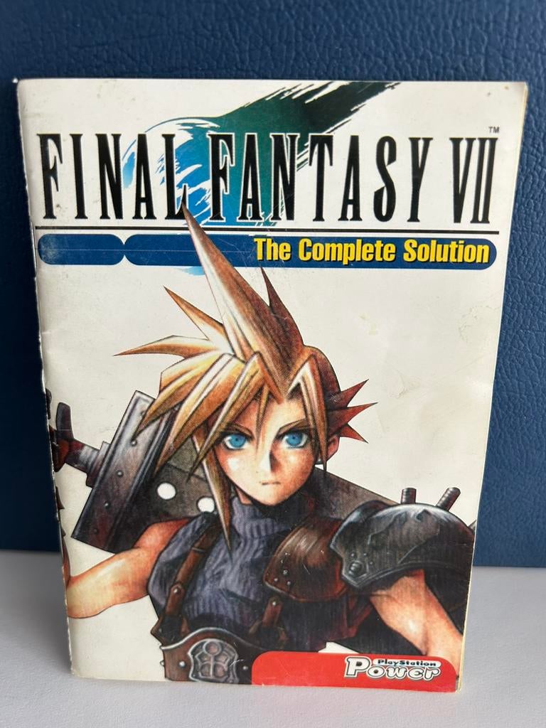 Final Fantasy VII The complete solution / Ultra Rare / PS1, Spelcomputers en Games, Games | Overige, 1 speler, Ophalen of Verzenden