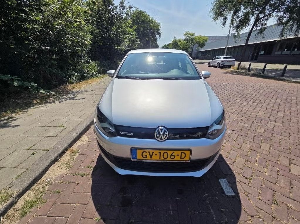 Volkswagen Polo 1.0 TSI | Nieuwe APK | Nieuwe remschijven, Stof, 40 €/maand, Euro 6, 95 pk