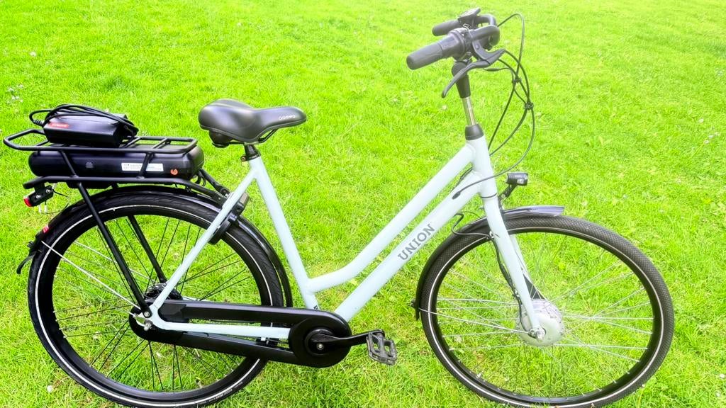 Nette goede unisex damesfiets E-bike Union E-Curb 57cm N7, Gebruikt, Versnellingen, 56 cm of meer, Trommelrem