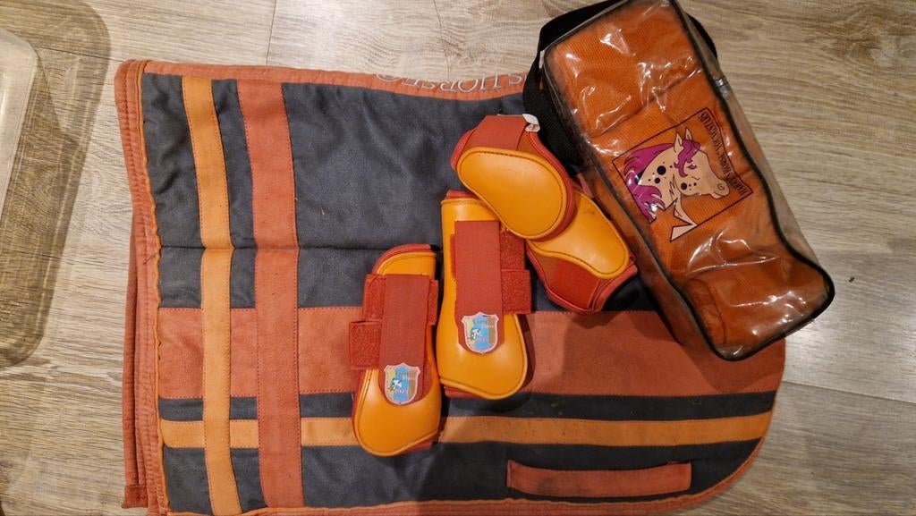 Leuk zalm roze- oranje Shetlander setje, Ophalen of Verzenden