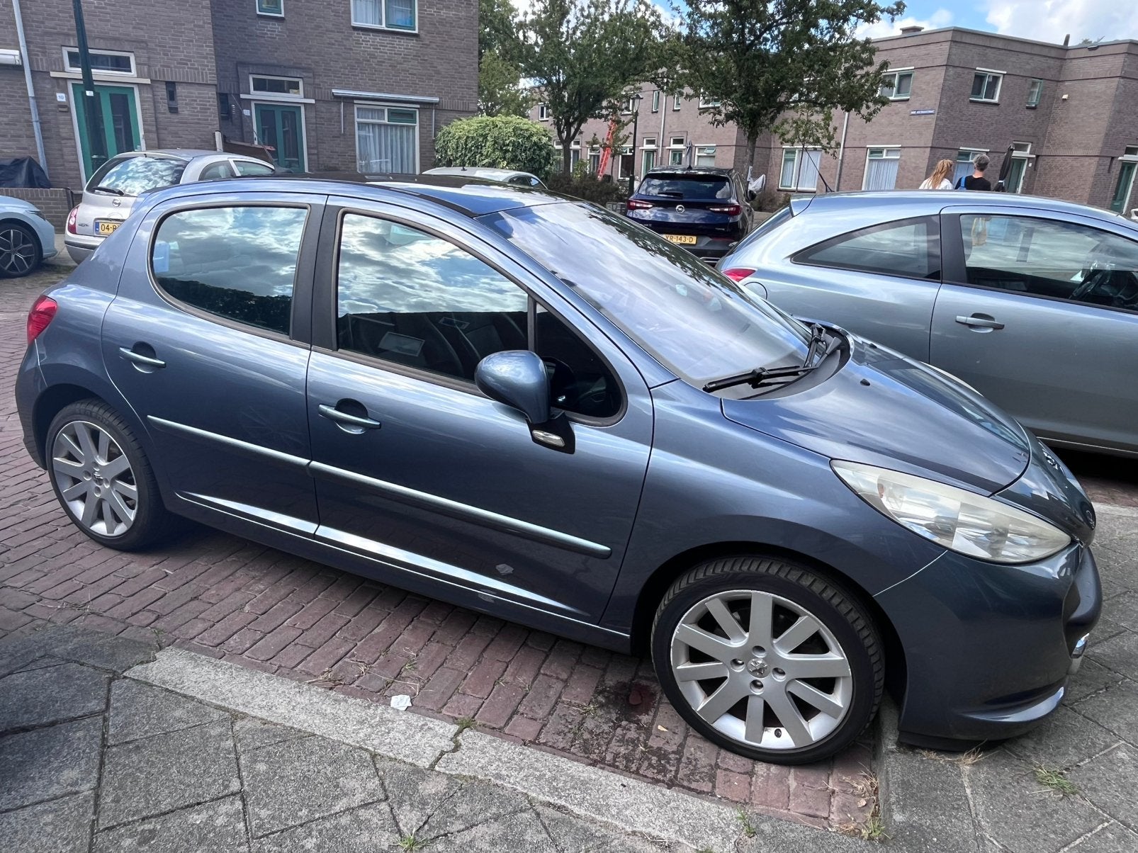 Peugeot 207 1.6 THP 16V Turbo 5DRS 2008 Grijs, Auto's, Peugeot, Voorwielaandrijving, 4 cilinders, Handgeschakeld, 149 pk