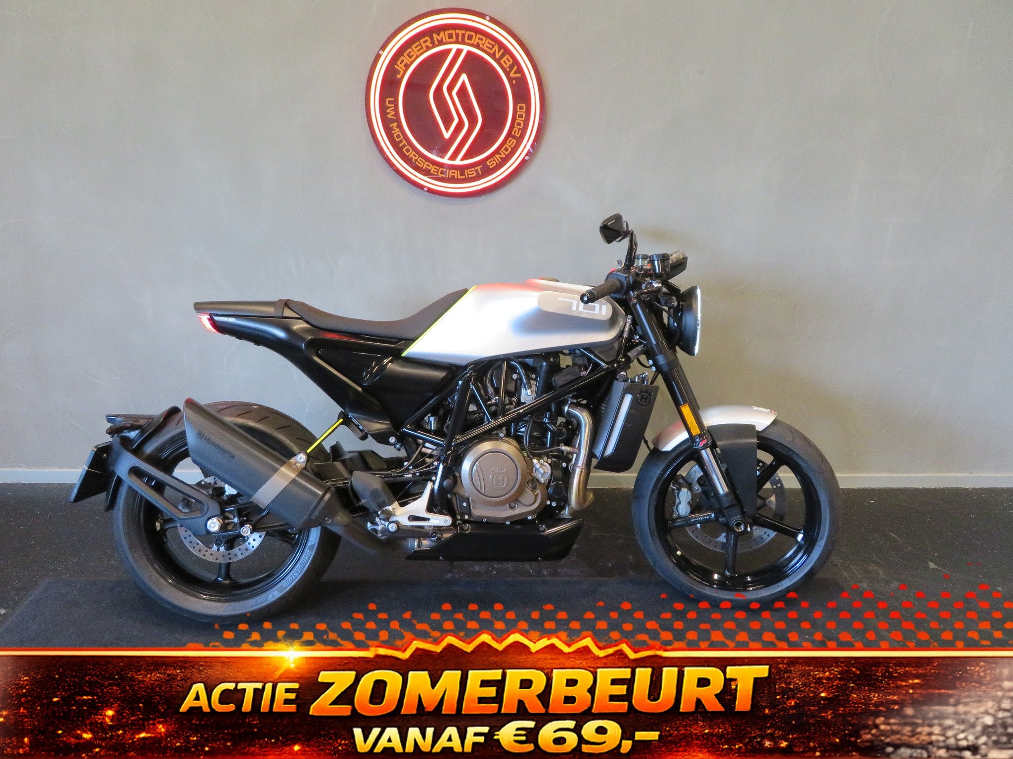 Husqvarna VITPILEN 701 TOPSTAAT! (bj 2019), Bedrijf, Naked bike