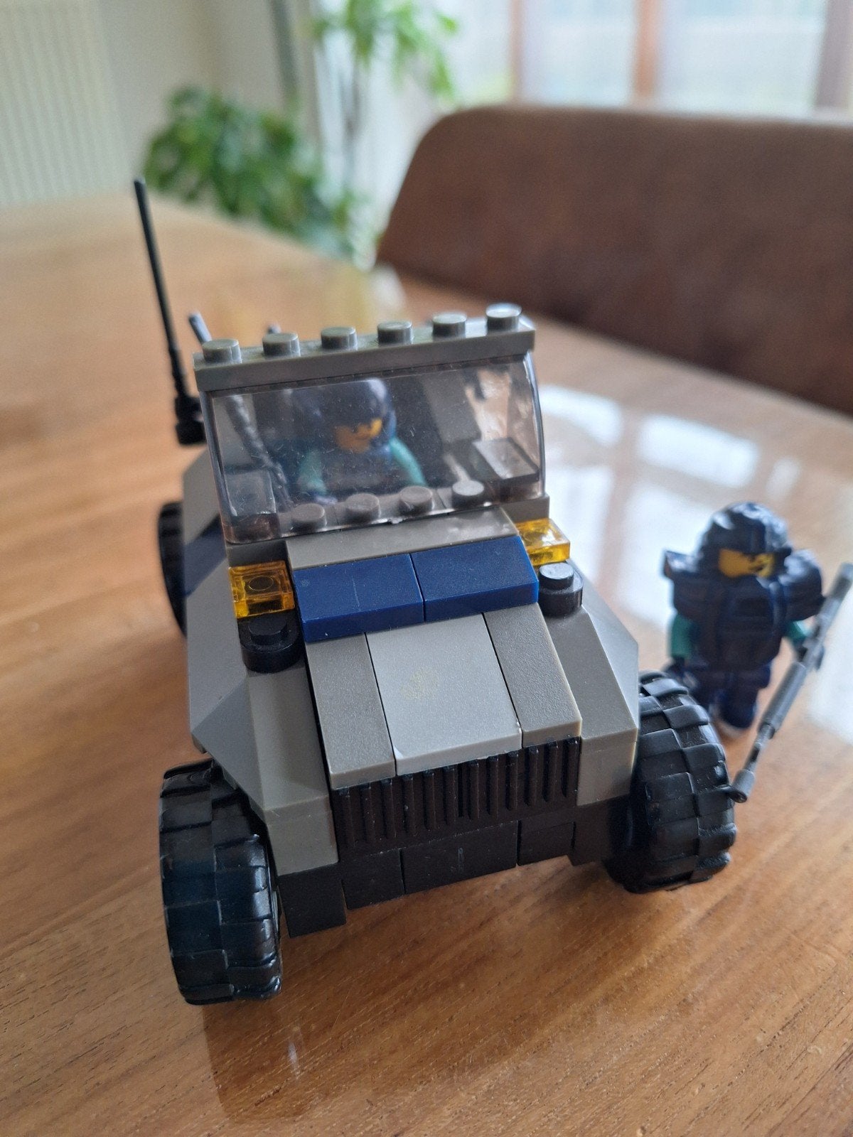 Sluban M038-B0195 special force jeep, Ophalen of Verzenden, Zo goed als nieuw, Overige merken
