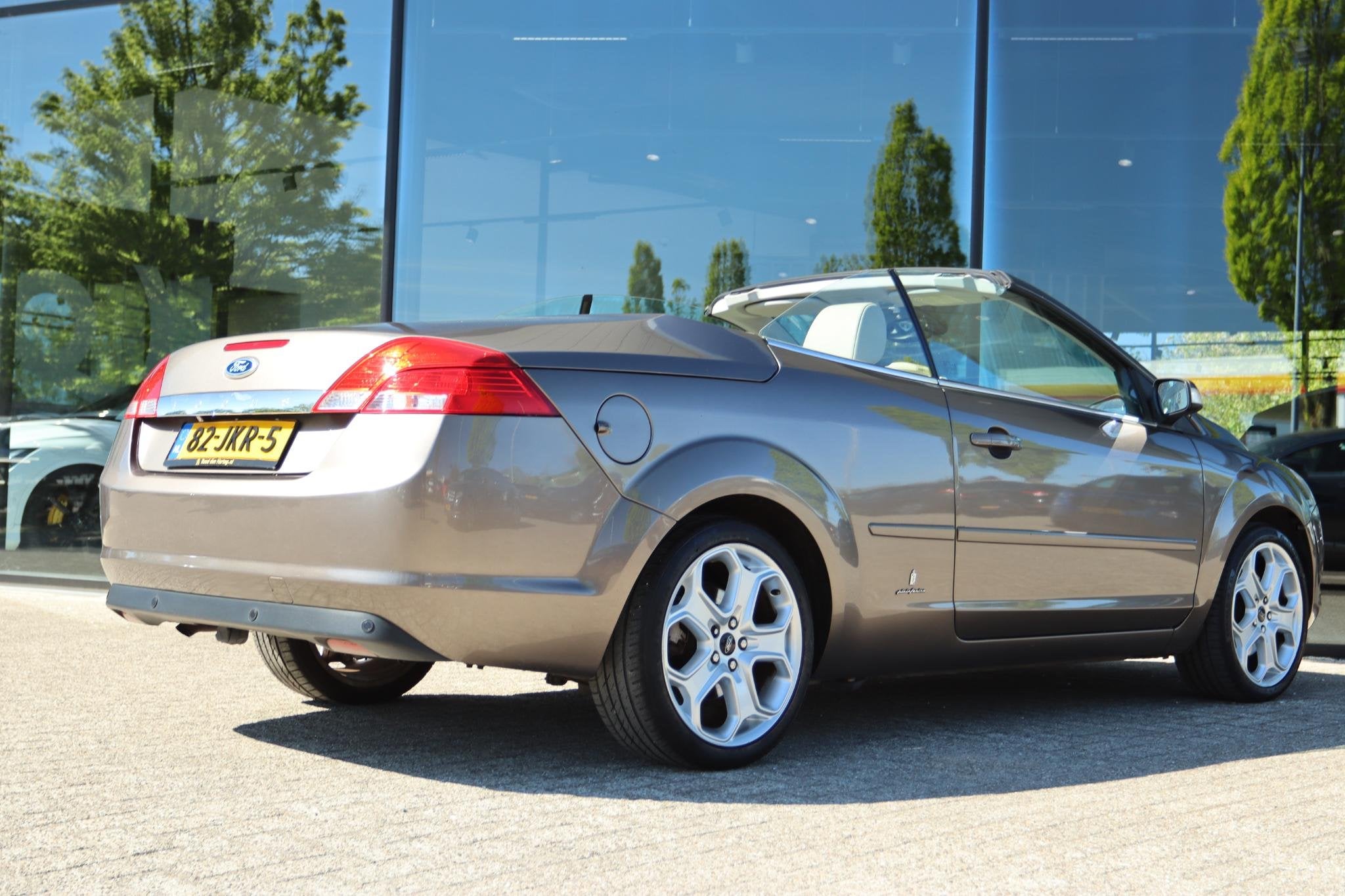 FORD FOCUS COUPÉ-CABRIOLET 2.0 TITANIUM AUT. ORIG NL | AFN., Auto's, 145 pk, 4 cilinders, 4 stoelen, Bedrijf