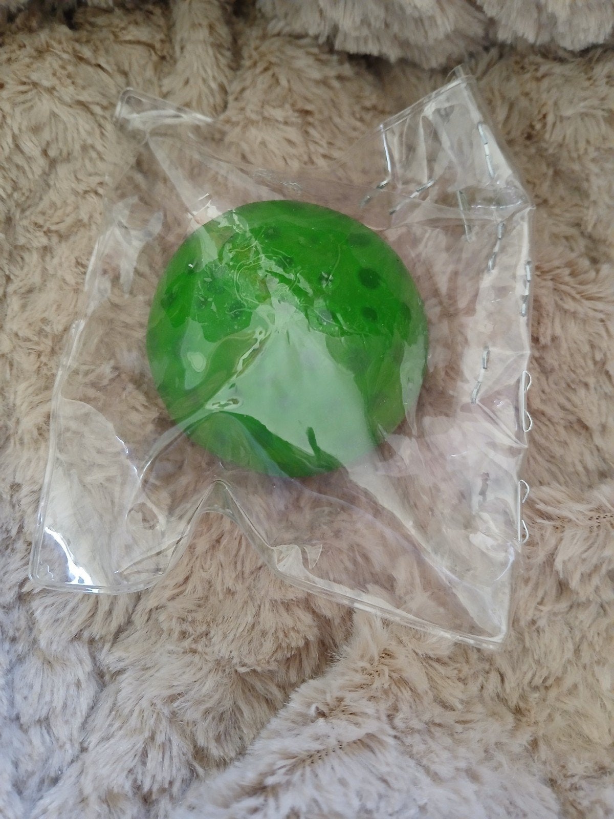 groene orbee squishy al gebruikt maar gewassen, Antiek en Kunst, Ophalen of Verzenden