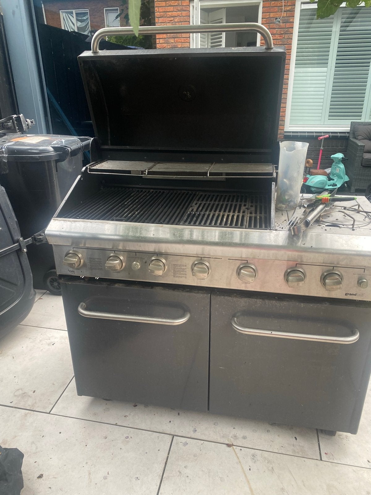Grandhall gasbarbecue met zijbrander, Ophalen of Verzenden, Gebruikt