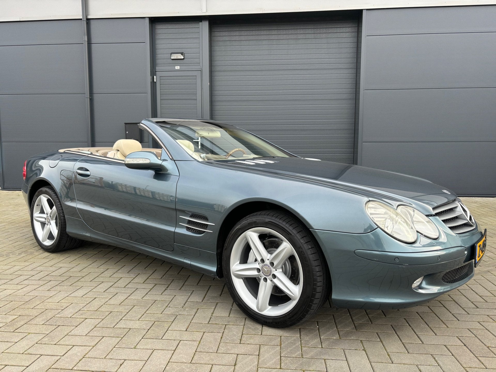 Mercedes-Benz SL-Klasse 500 Zeer nette auto (bj 2003), Auto's, Automaat, Achterwielaandrijving, Gebruikt, Automatische klimaatregeling