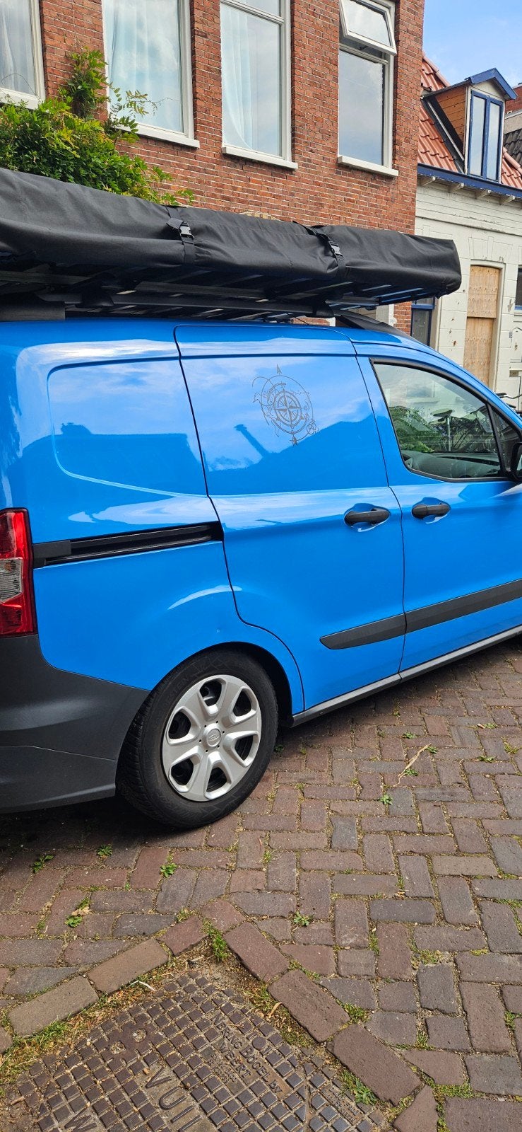 Ford Transit Courier Minicamper (2016) met slim keukenblok, 74 pk, Euro 6, Blauw, Origineel Nederlands