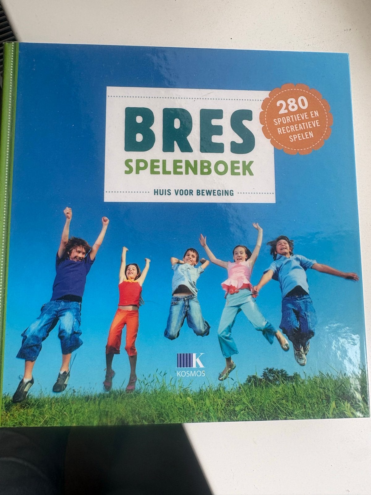 BRES Spelenboek: 280 Sportieve en Recreatieve Spelen, Boeken, Sportboeken, Ophalen of Verzenden, Zo goed als nieuw