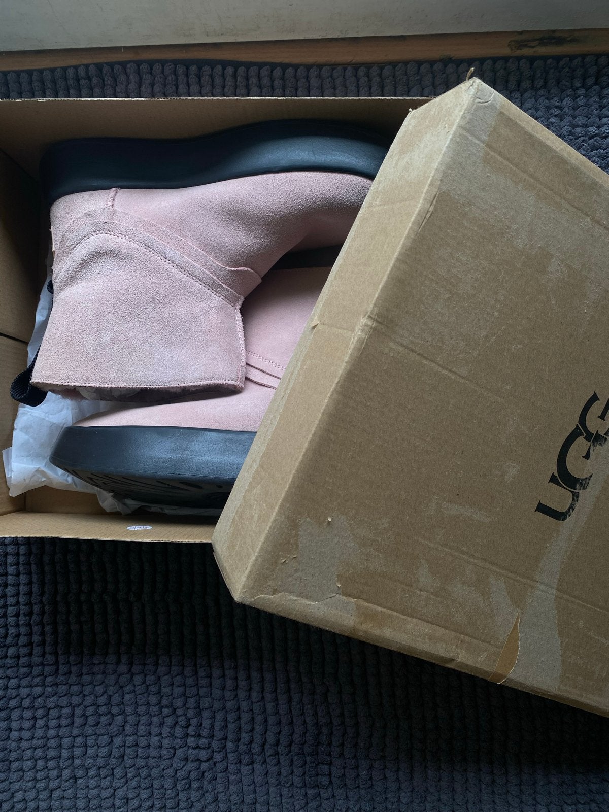 Nieuwe UGG Classic Boom laarzen - Roze - Maat 40, Kleding | Dames, Lage of Enkellaarzen, Nieuw, Ophalen of Verzenden, Roze