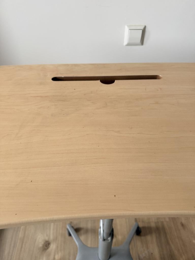Standing table - adjustable, Ophalen